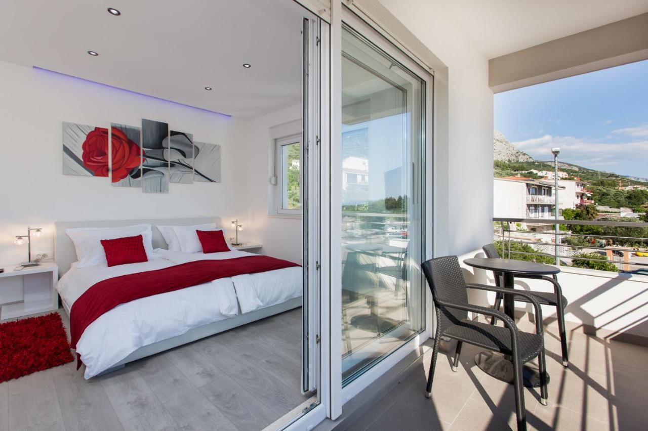 Villa Palladium Макарска Екстериор снимка
