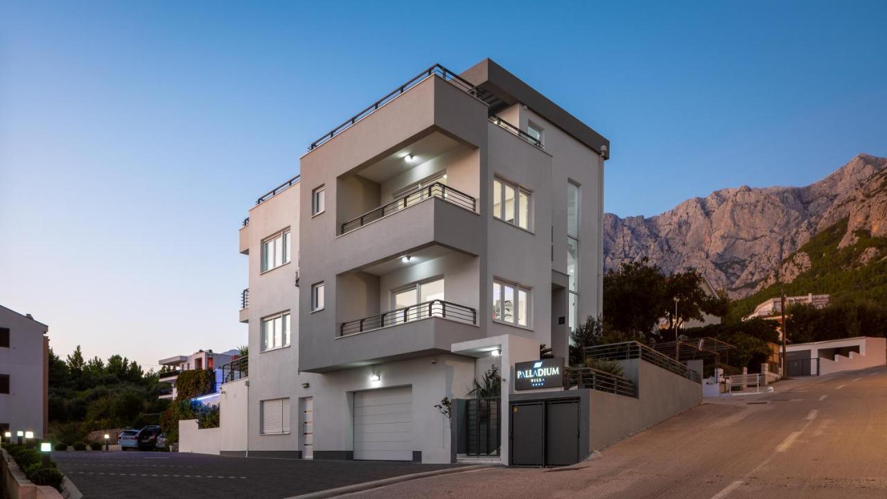 Villa Palladium Макарска Екстериор снимка